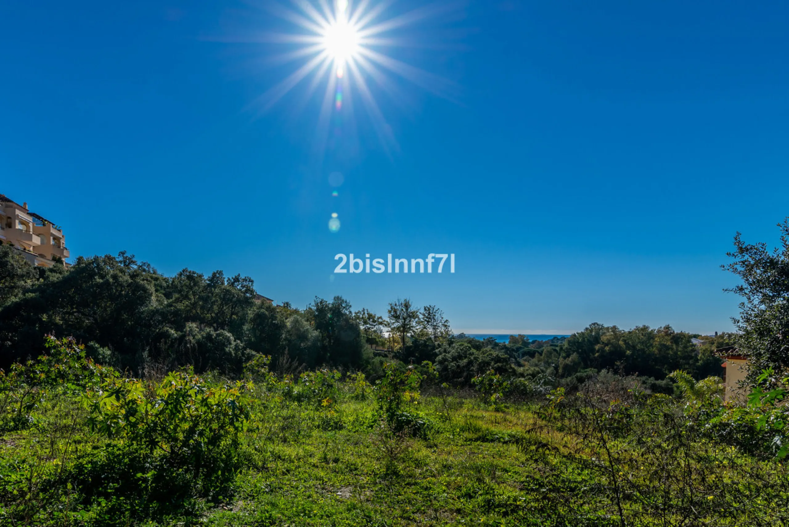 Large (1.620m2) Bulding PLOT in central Elviria walking distance to commercial center beach and restaurants with sunny position and some sea views