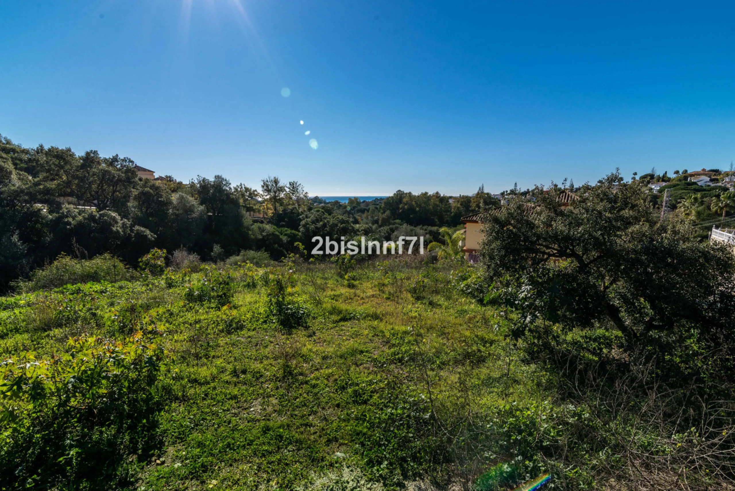 Large (1.620m2) Bulding PLOT in central Elviria walking distance to commercial center beach and restaurants with sunny position and some sea views