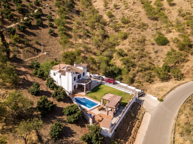 Вилла/Шале, Iznate, Costa del Sol East
