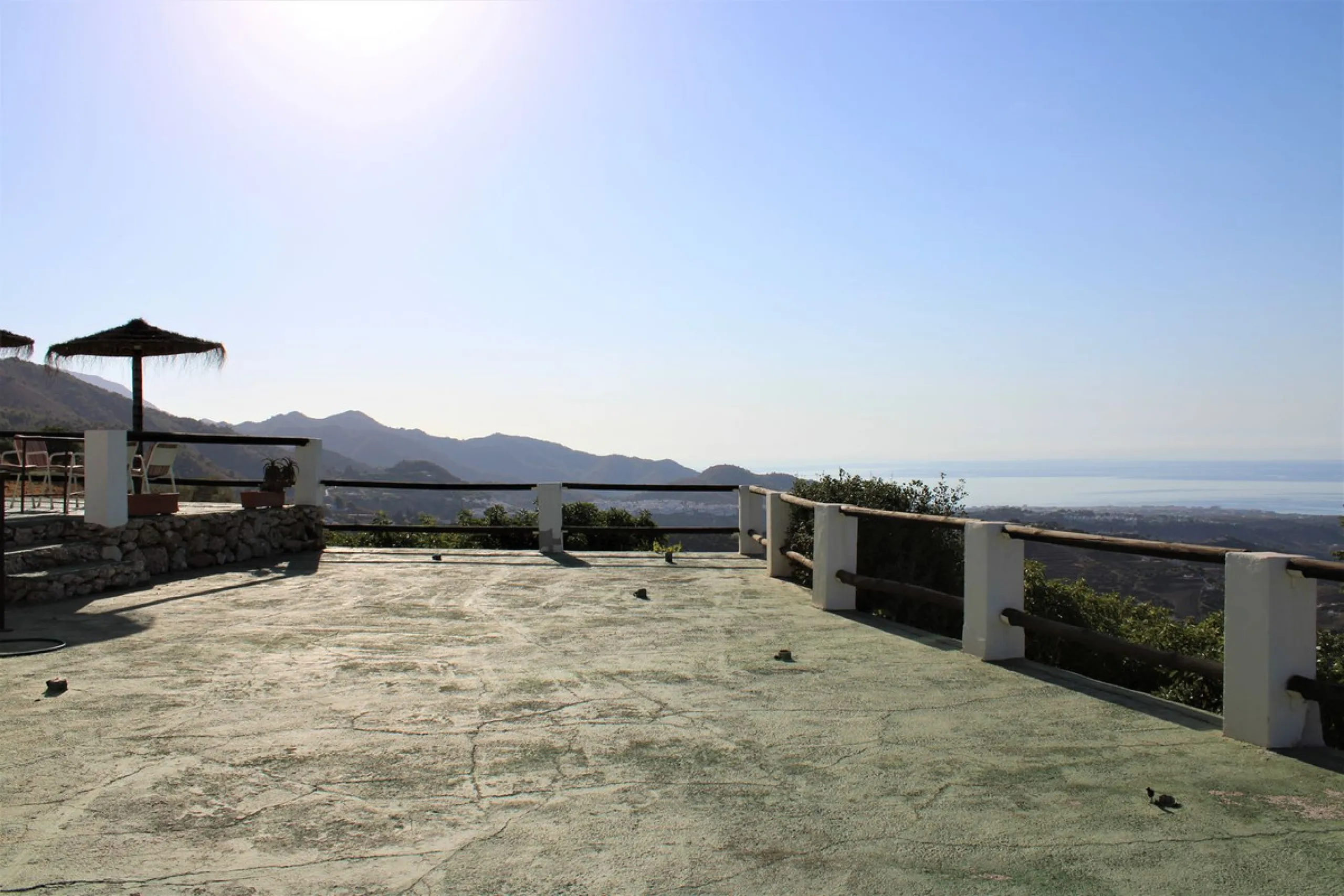 House - Detached Villa в продаже в Frigiliana, Málaga. В доме 3 спален и 3 ванных комнат. Площадь дома 423 м². Площадь участка 12109 м²