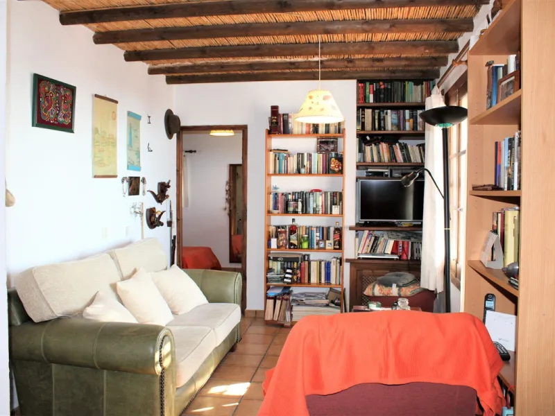 House - Detached Villa в продаже в Frigiliana, Málaga. В доме 3 спален и 3 ванных комнат. Площадь дома 423 м². Площадь участка 12109 м²
