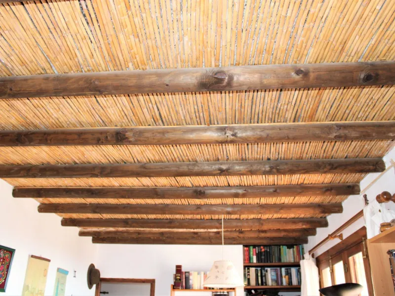 House - Detached Villa в продаже в Frigiliana, Málaga. В доме 3 спален и 3 ванных комнат. Площадь дома 423 м². Площадь участка 12109 м²