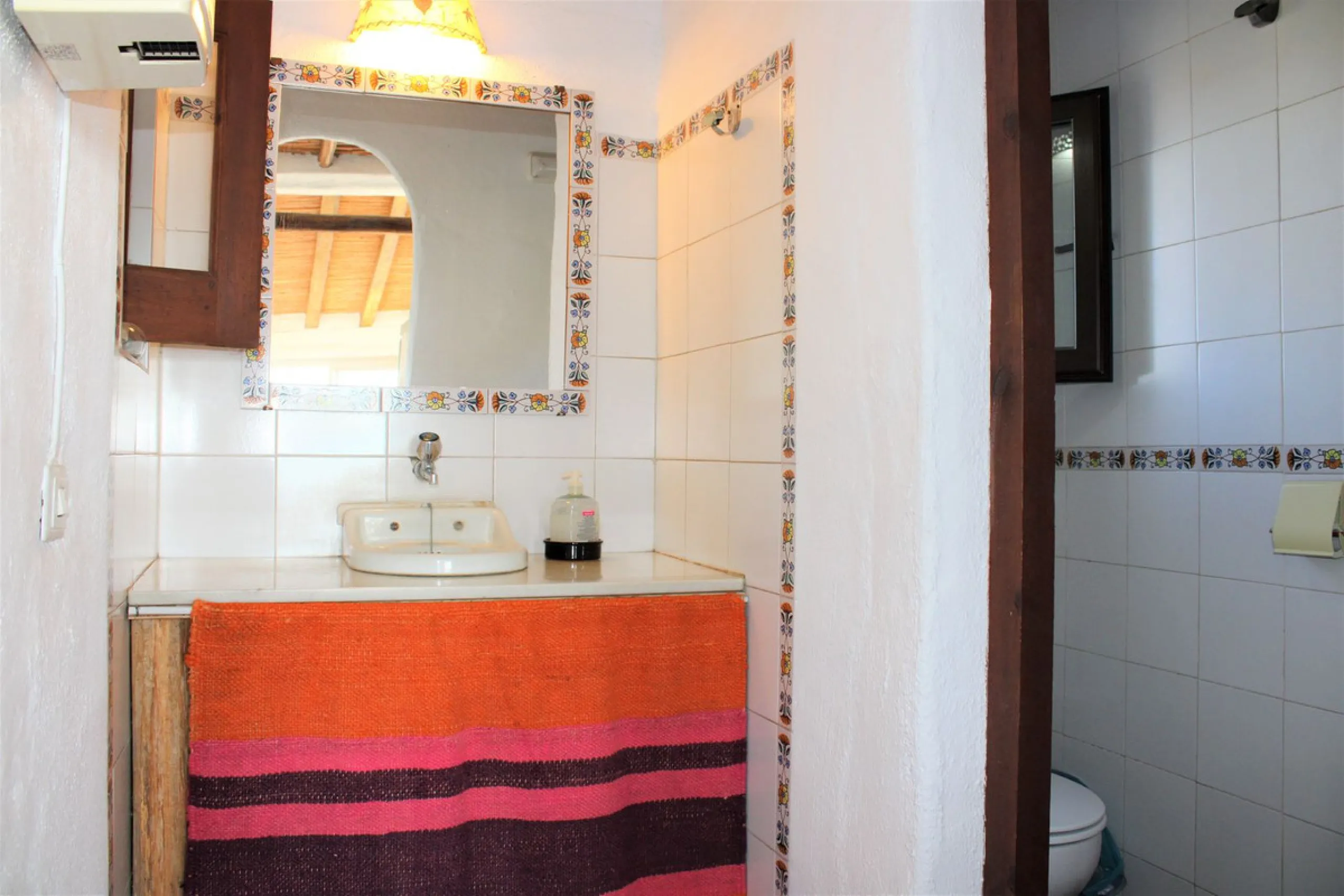 House - Detached Villa в продаже в Frigiliana, Málaga. В доме 3 спален и 3 ванных комнат. Площадь дома 423 м². Площадь участка 12109 м²