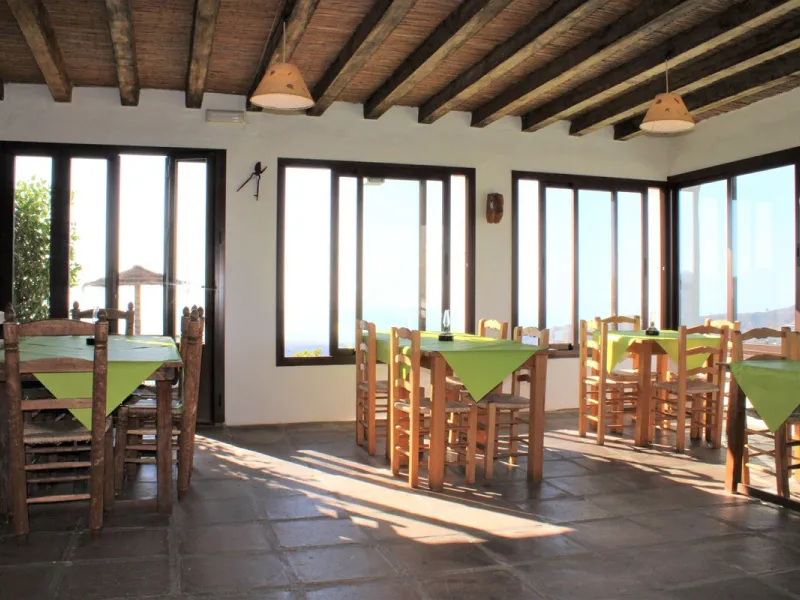 House - Detached Villa в продаже в Frigiliana, Málaga. В доме 3 спален и 3 ванных комнат. Площадь дома 423 м². Площадь участка 12109 м²
