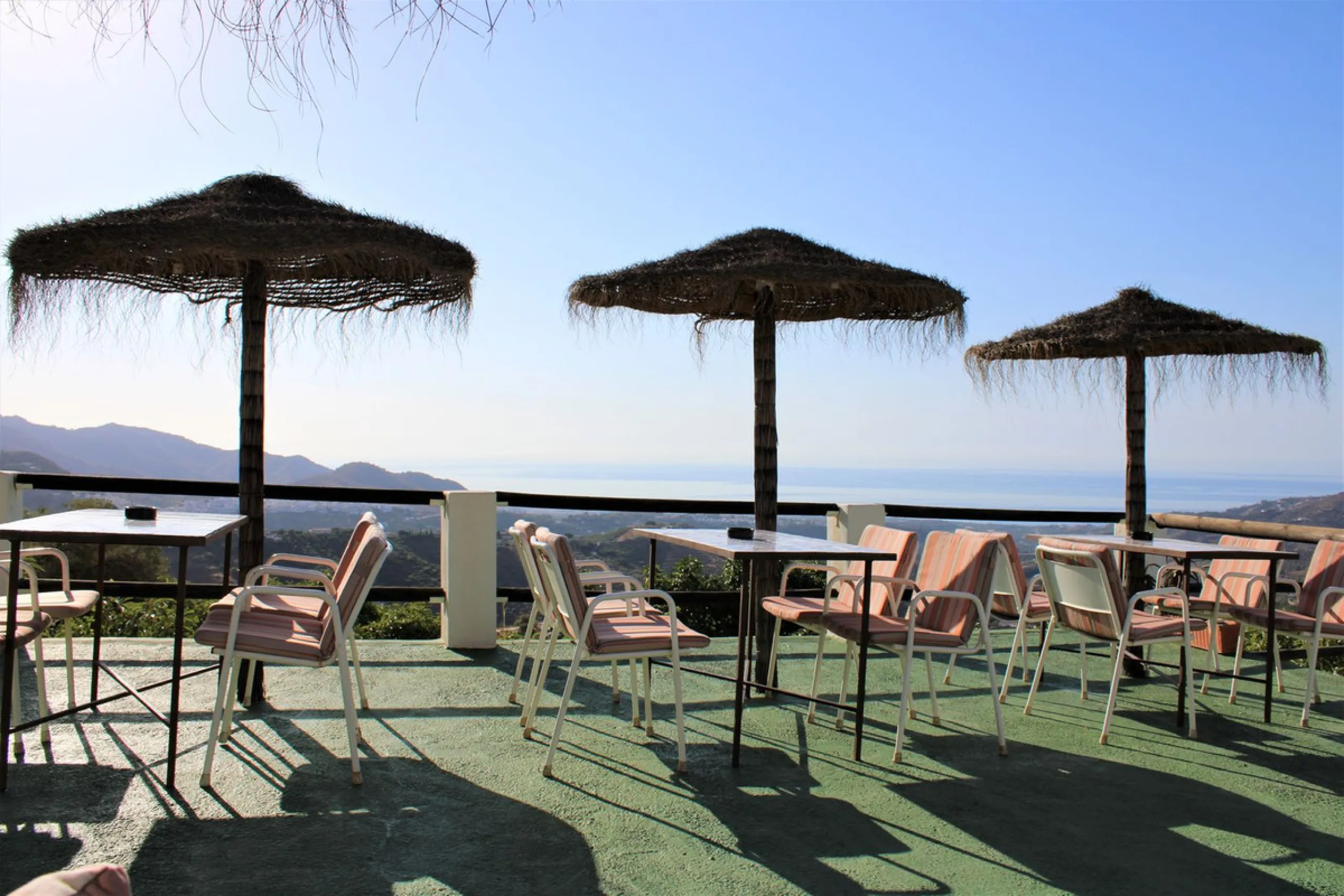 House - Detached Villa в продаже в Frigiliana, Málaga. В доме 3 спален и 3 ванных комнат. Площадь дома 423 м². Площадь участка 12109 м²