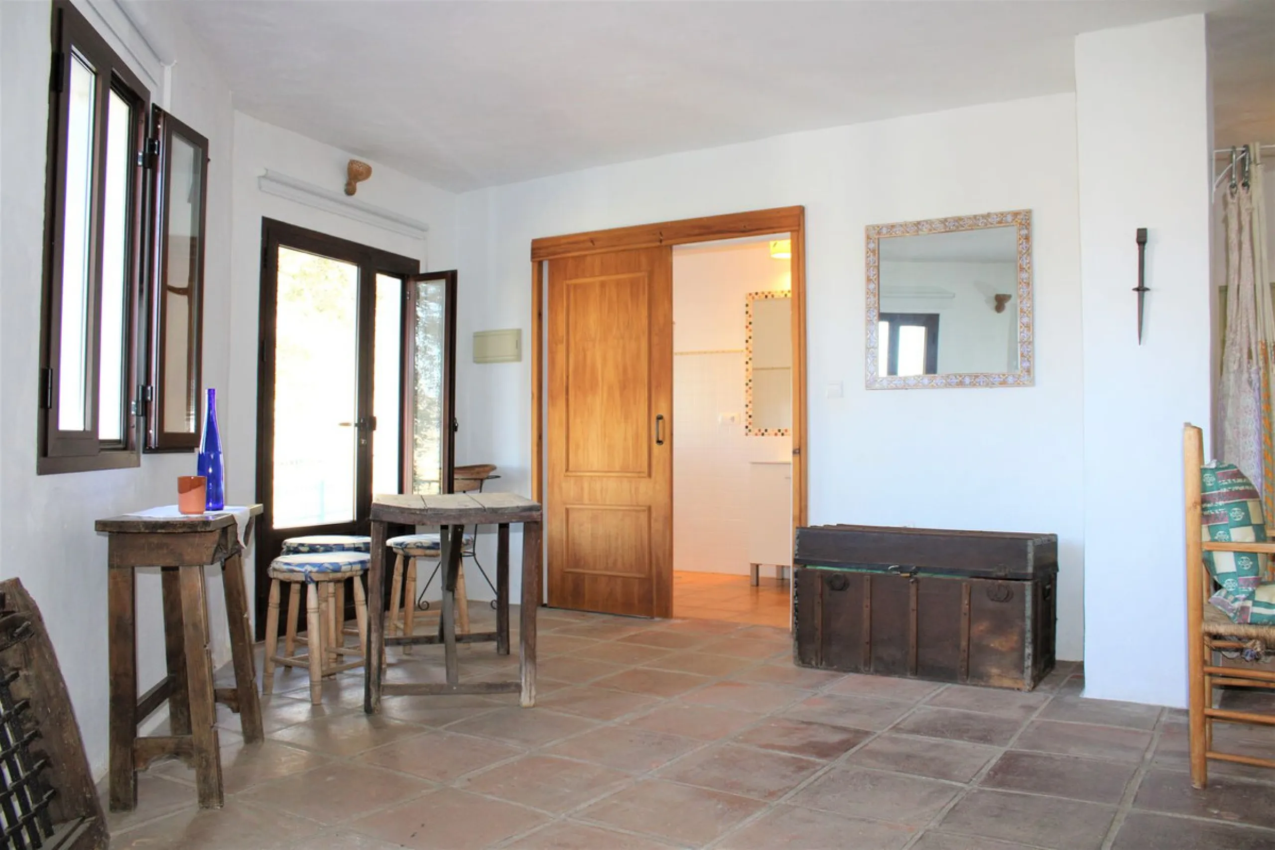 House - Detached Villa в продаже в Frigiliana, Málaga. В доме 3 спален и 3 ванных комнат. Площадь дома 423 м². Площадь участка 12109 м²