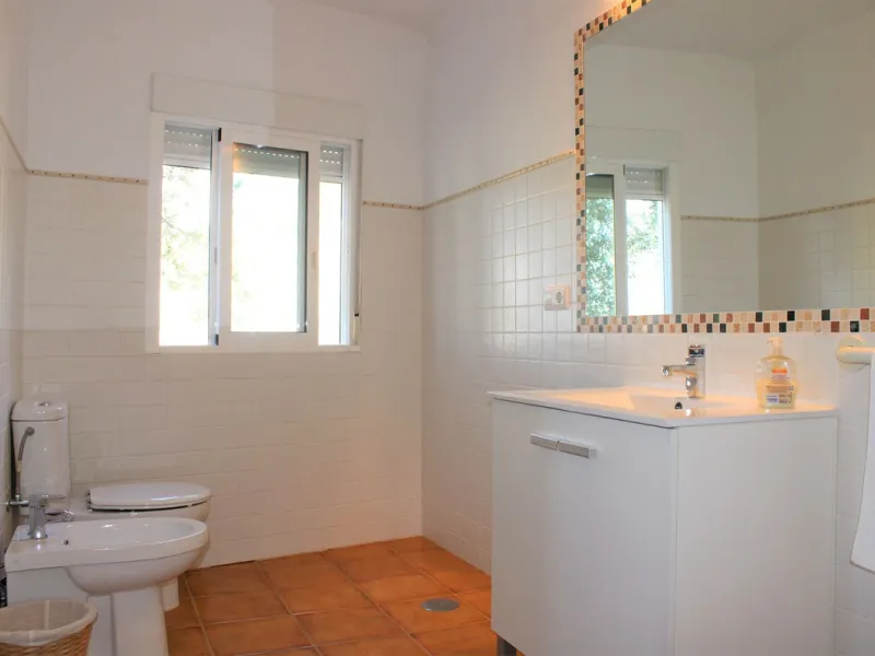 House - Detached Villa в продаже в Frigiliana, Málaga. В доме 3 спален и 3 ванных комнат. Площадь дома 423 м². Площадь участка 12109 м²