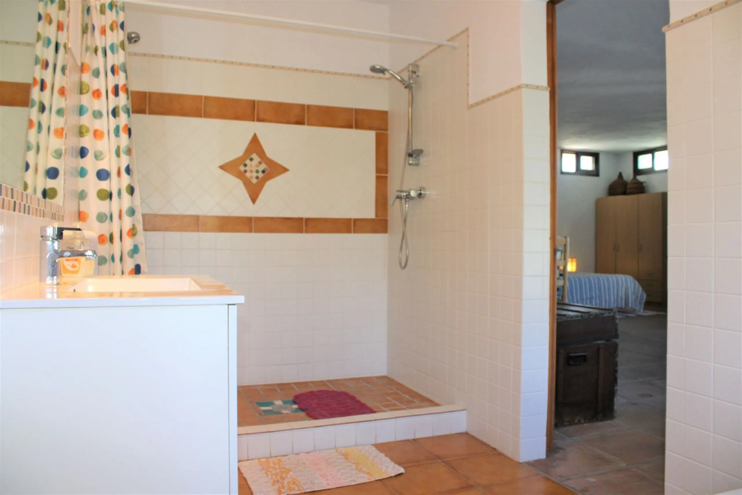 House - Detached Villa в продаже в Frigiliana, Málaga. В доме 3 спален и 3 ванных комнат. Площадь дома 423 м². Площадь участка 12109 м²