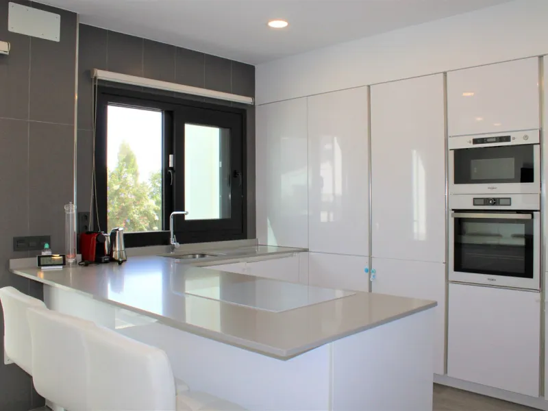 Luxurious and elegant pool villa in Nerja