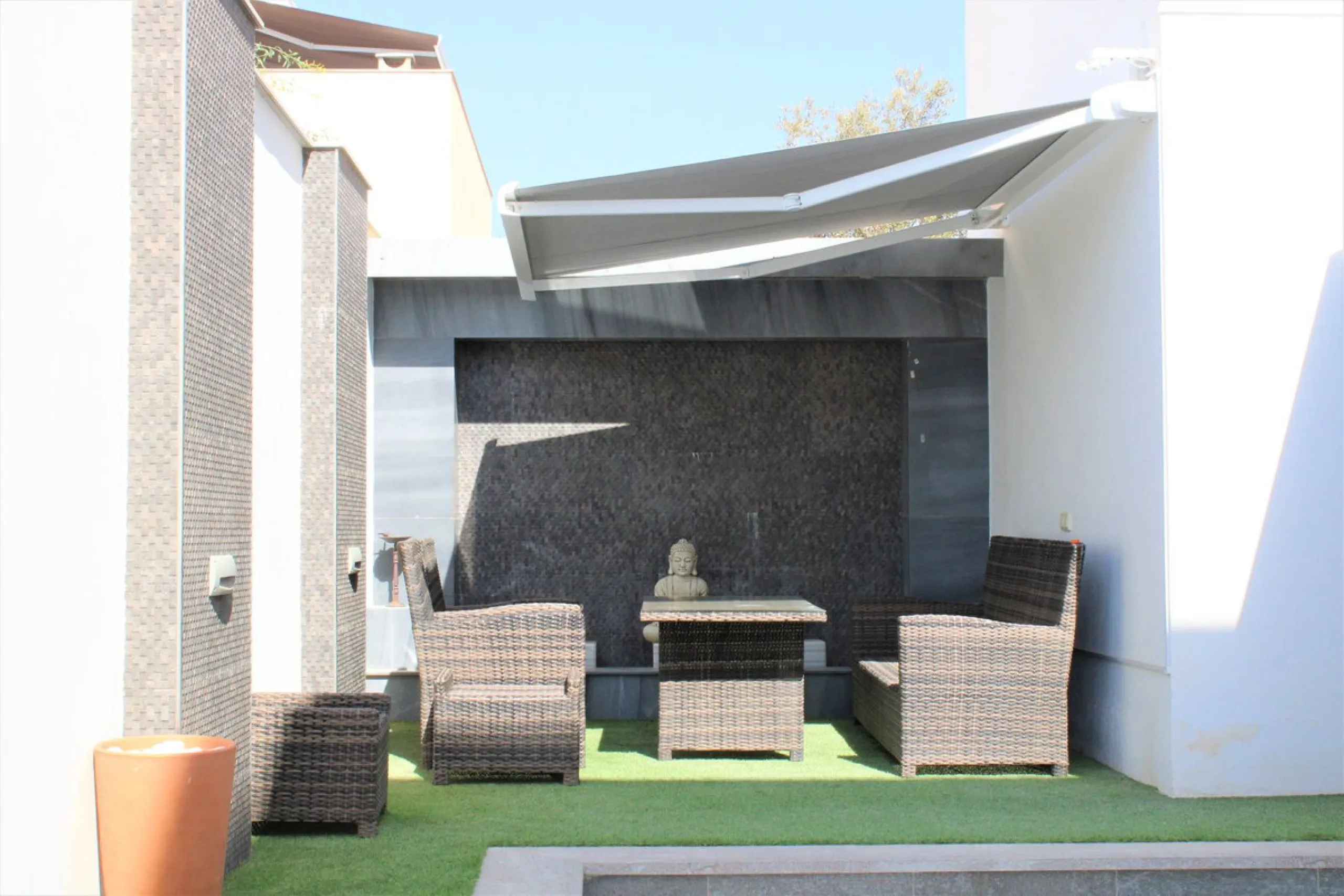 Luxurious and elegant pool villa in Nerja
