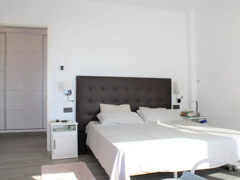 Luxurious and elegant pool villa in Nerja