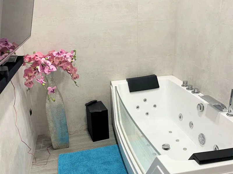 Luxurious and elegant pool villa in Nerja