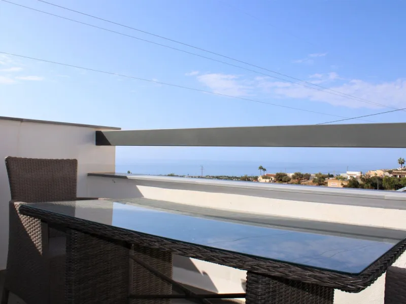 Luxurious and elegant pool villa in Nerja