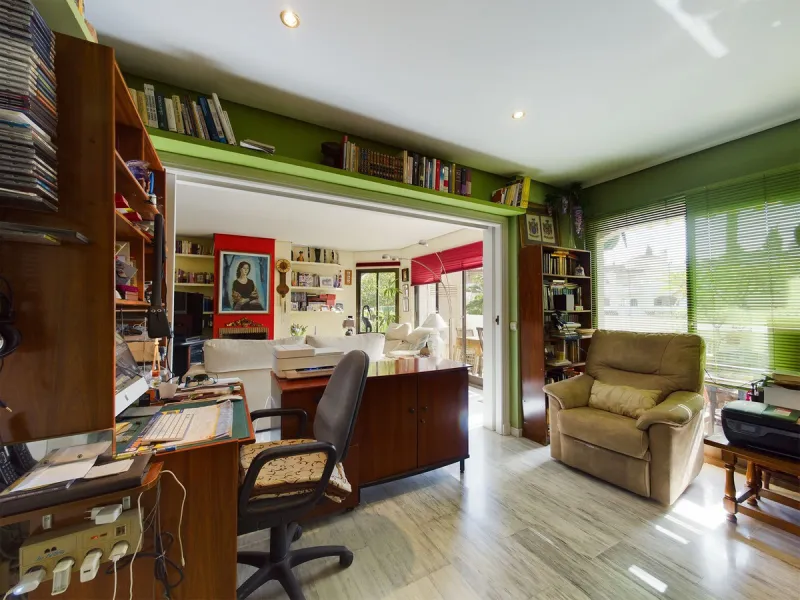 BEACHFRONT HOME FOR SALE - LIVE THE BEACH LIFE YOU'VE ALWAYS WANTED!!