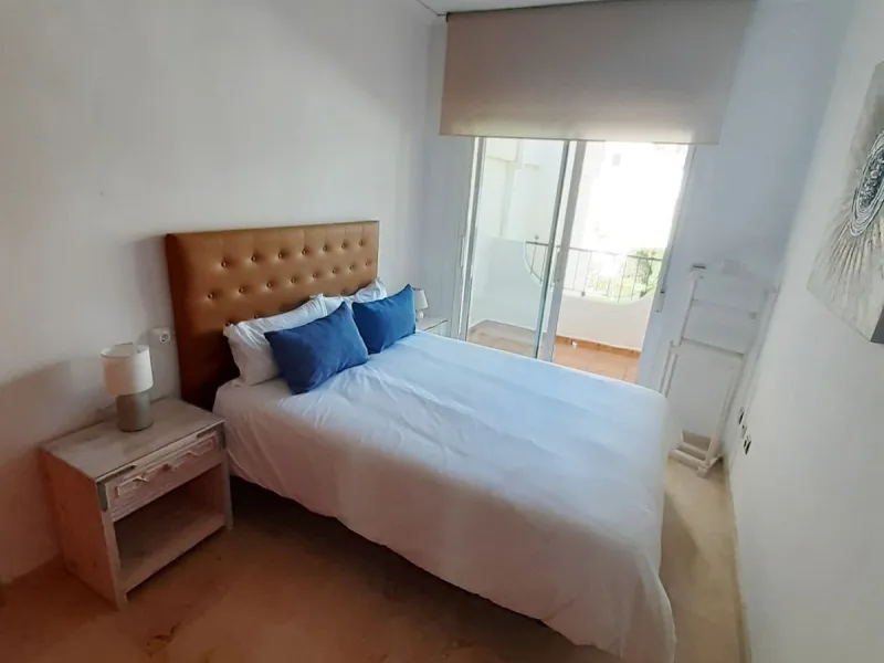 Large Town House only 150 metres from the lovely dunes beaches in Costabella,close to shops and 10 minutes drive to Marbella Town,private garage for 3 cars.