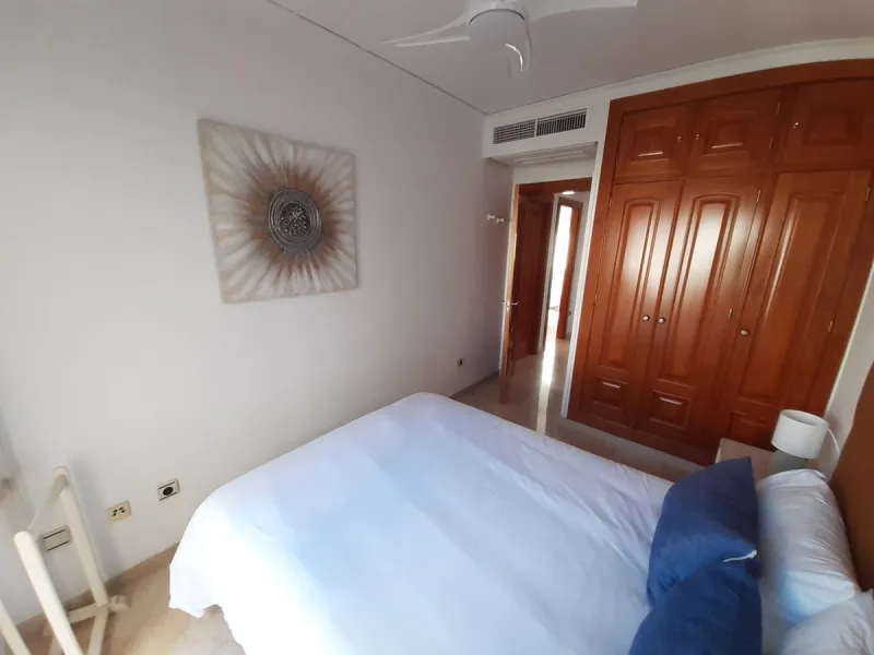 Large Town House only 150 metres from the lovely dunes beaches in Costabella,close to shops and 10 minutes drive to Marbella Town,private garage for 3 cars.