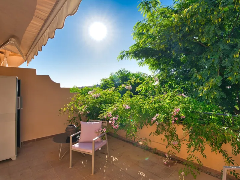 House - Semi-Detached House в продаже в Mijas, Málaga. В доме 3 спален и 3 ванных комнат. Площадь дома 115 м². Площадь участка 42 м²