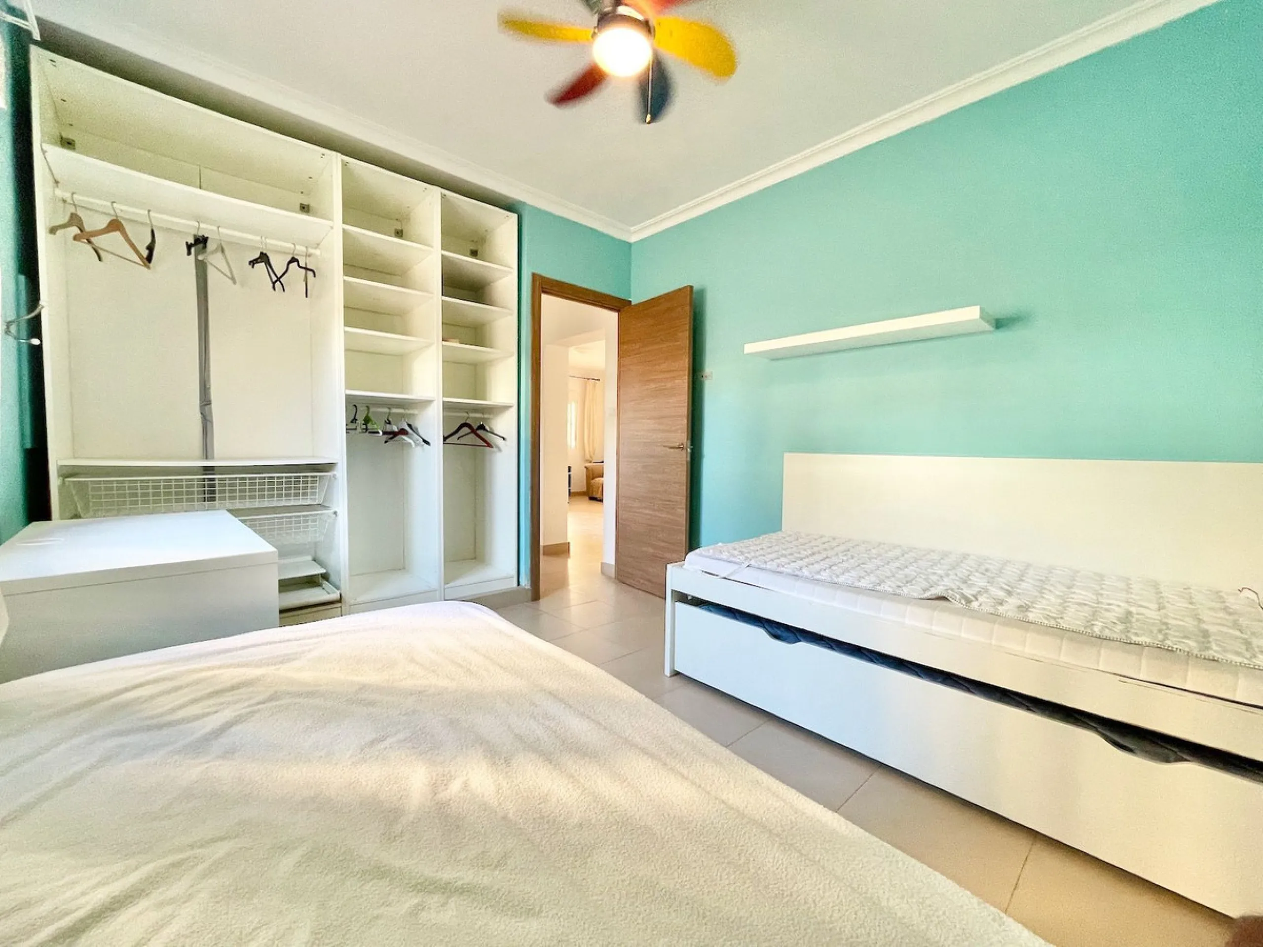 HOUSE WITH SEA VIEWS NEXT TO THE BEACH - FUENGIROLA.
