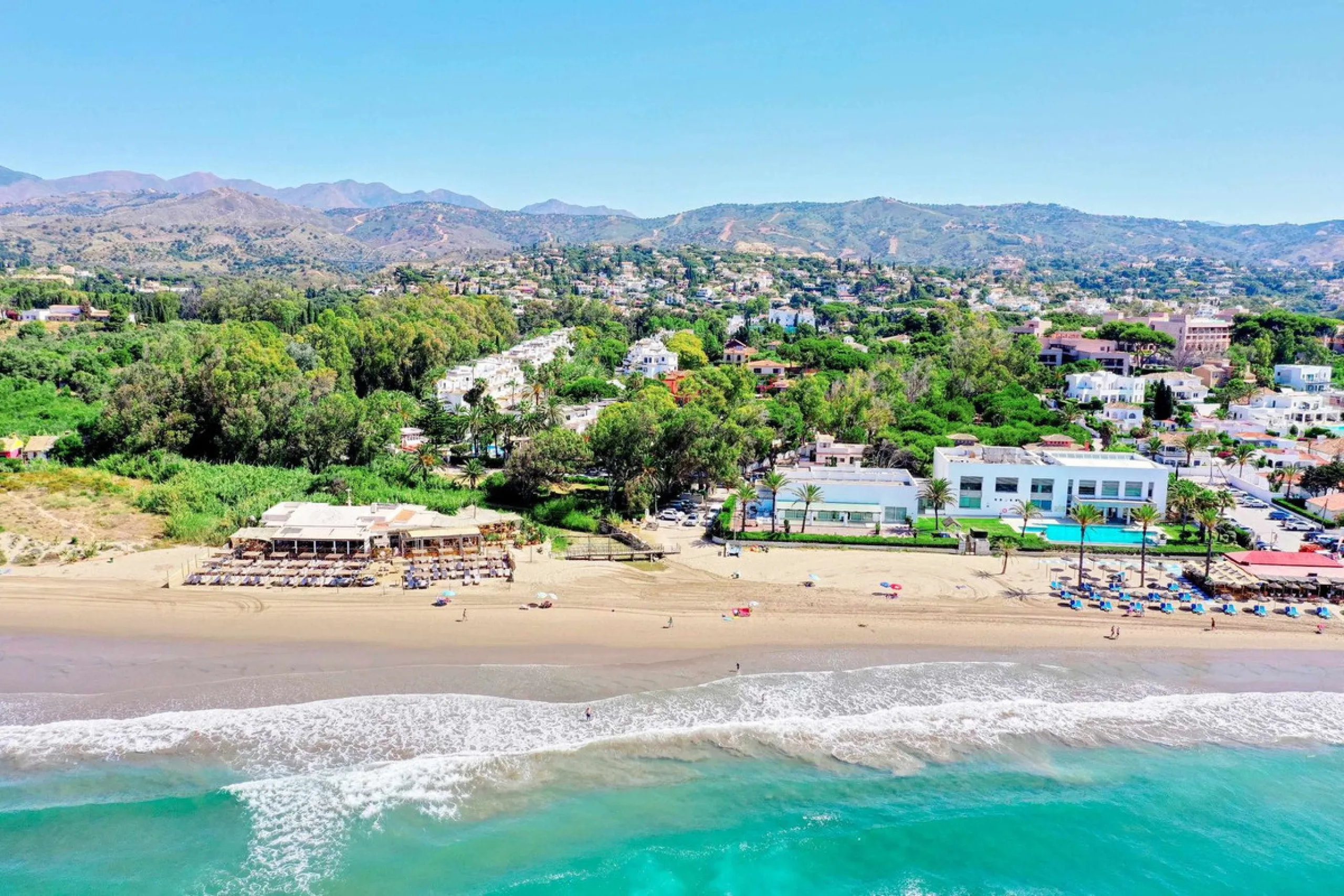 Great INvestment - return holiday rental 6%-7%  per year - 2 AMAZING BEACHFRONT  refurbished apartments earn directly income with existing bookings.  Situated on top of each other-  each 2 bedrooms 2 bathrooms- 2 new kitchen -2 new living dining area - al