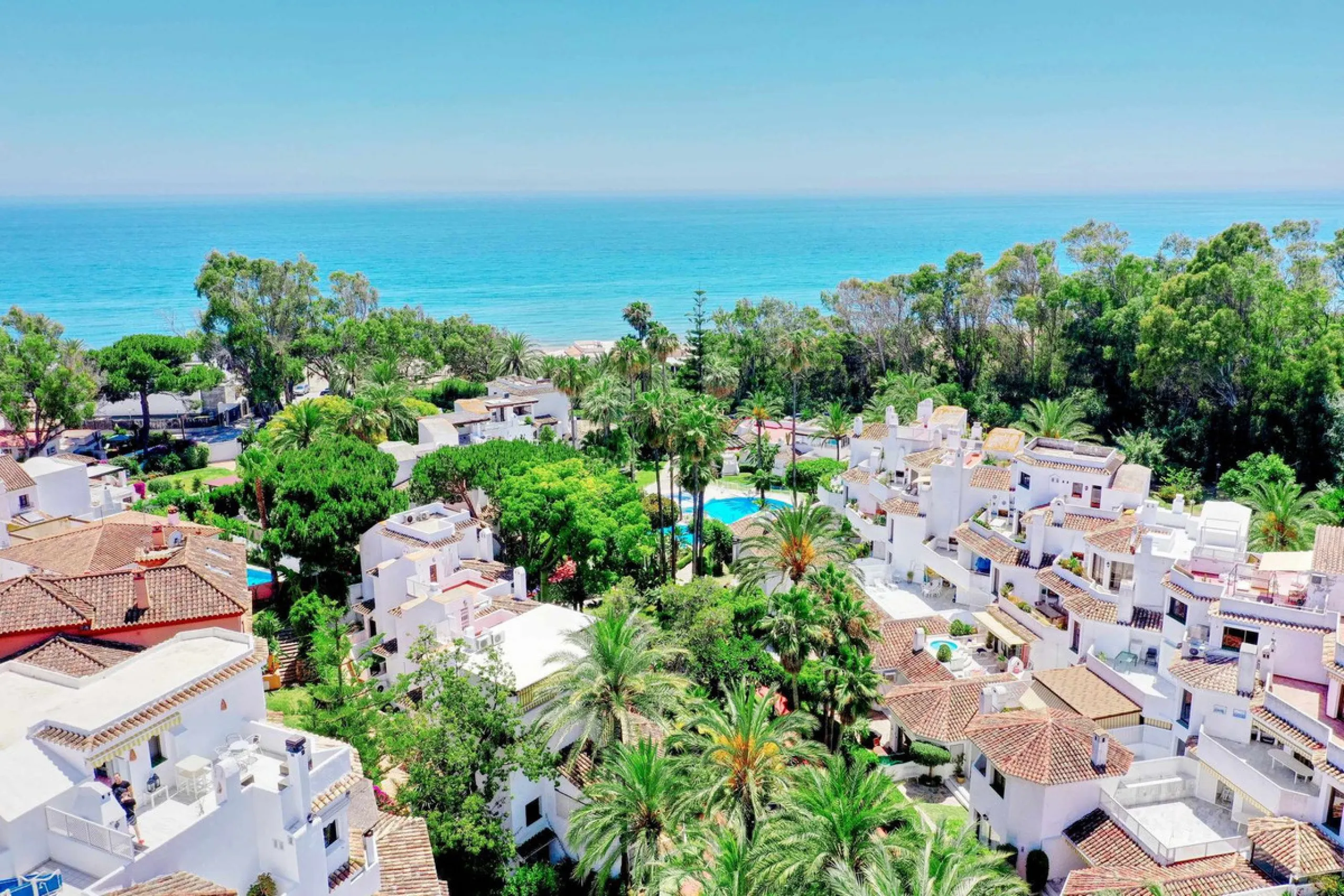 Great INvestment - return holiday rental 6%-7%  per year - 2 AMAZING BEACHFRONT  refurbished apartments earn directly income with existing bookings.  Situated on top of each other-  each 2 bedrooms 2 bathrooms- 2 new kitchen -2 new living dining area - al