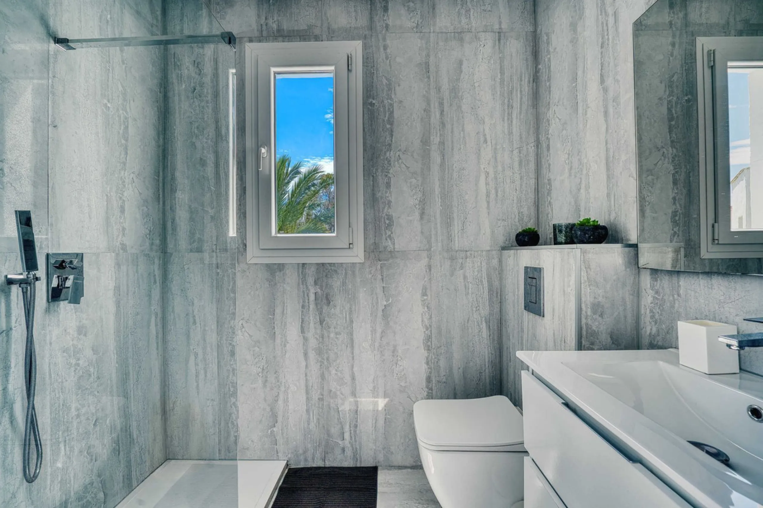 Great INvestment - return holiday rental 6%-7%  per year - 2 AMAZING BEACHFRONT  refurbished apartments earn directly income with existing bookings.  Situated on top of each other-  each 2 bedrooms 2 bathrooms- 2 new kitchen -2 new living dining area - al