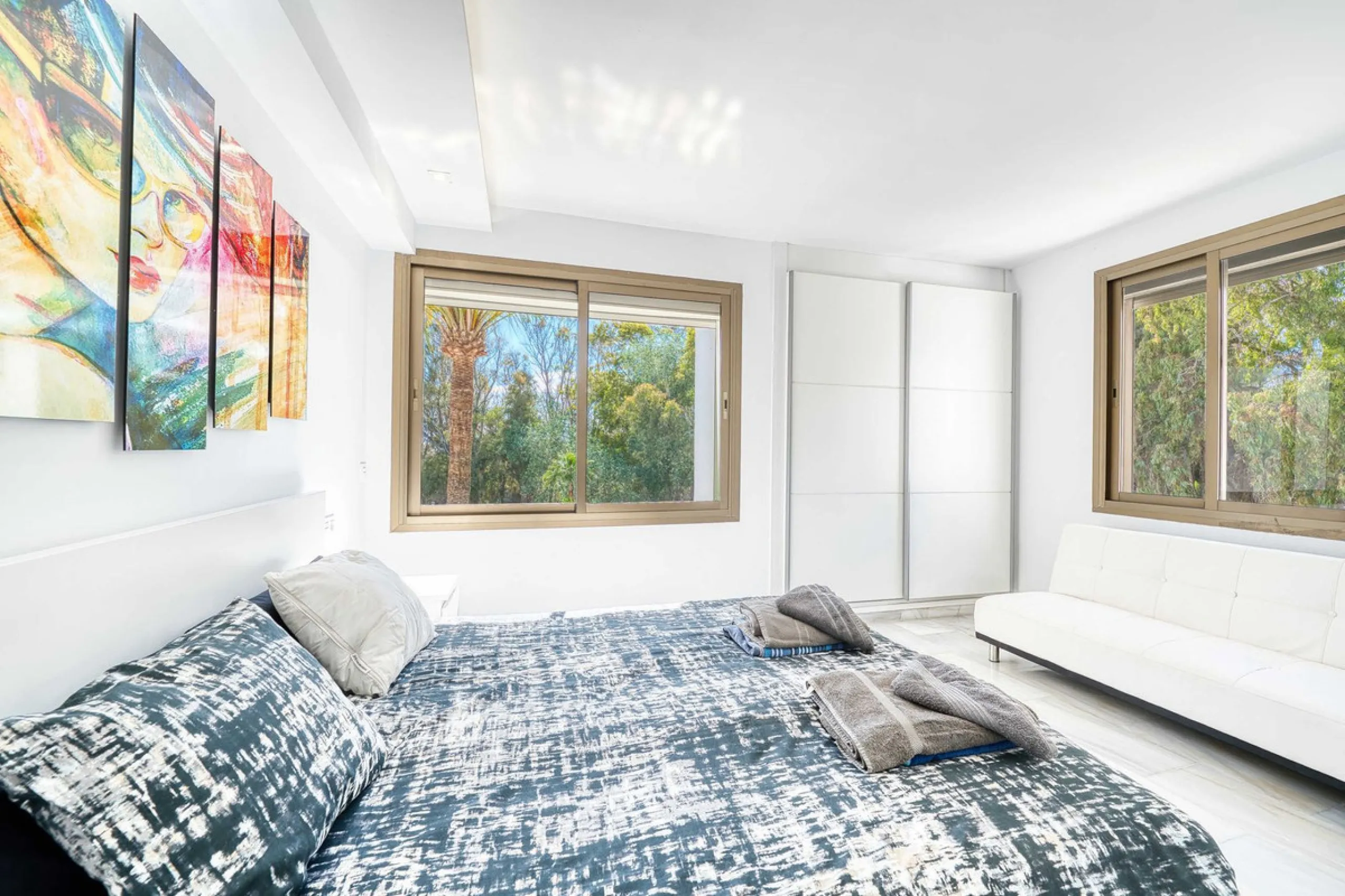 Great INvestment - return holiday rental 6%-7%  per year - 2 AMAZING BEACHFRONT  refurbished apartments earn directly income with existing bookings.  Situated on top of each other-  each 2 bedrooms 2 bathrooms- 2 new kitchen -2 new living dining area - al