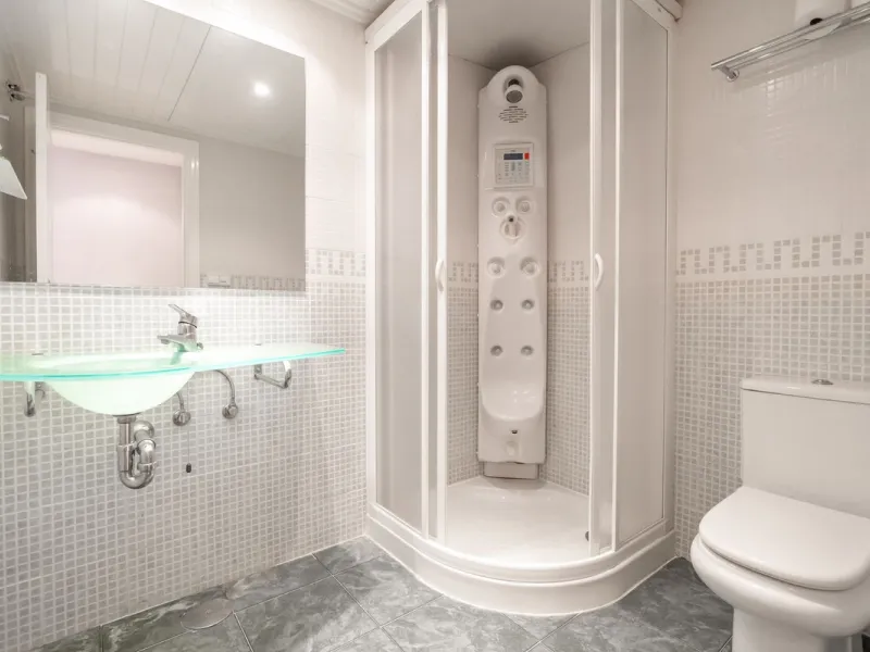 Apartment - Middle Floor Apartment в продаже в Benahavís, Málaga. В доме 3 спален и 2 ванных комнат. Площадь дома 131 м²