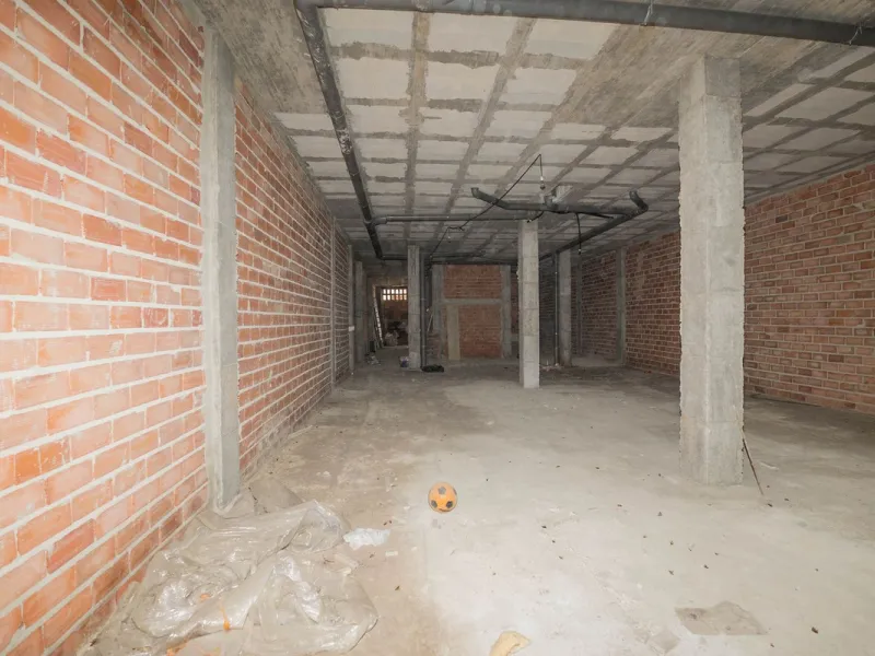 Commercial Premises, Fuengirola, Costa del Sol.