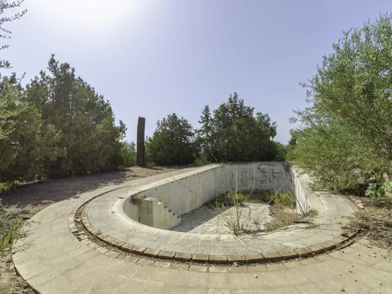 "Finca El Coronel", with an area of ​​64,735 m2, is located