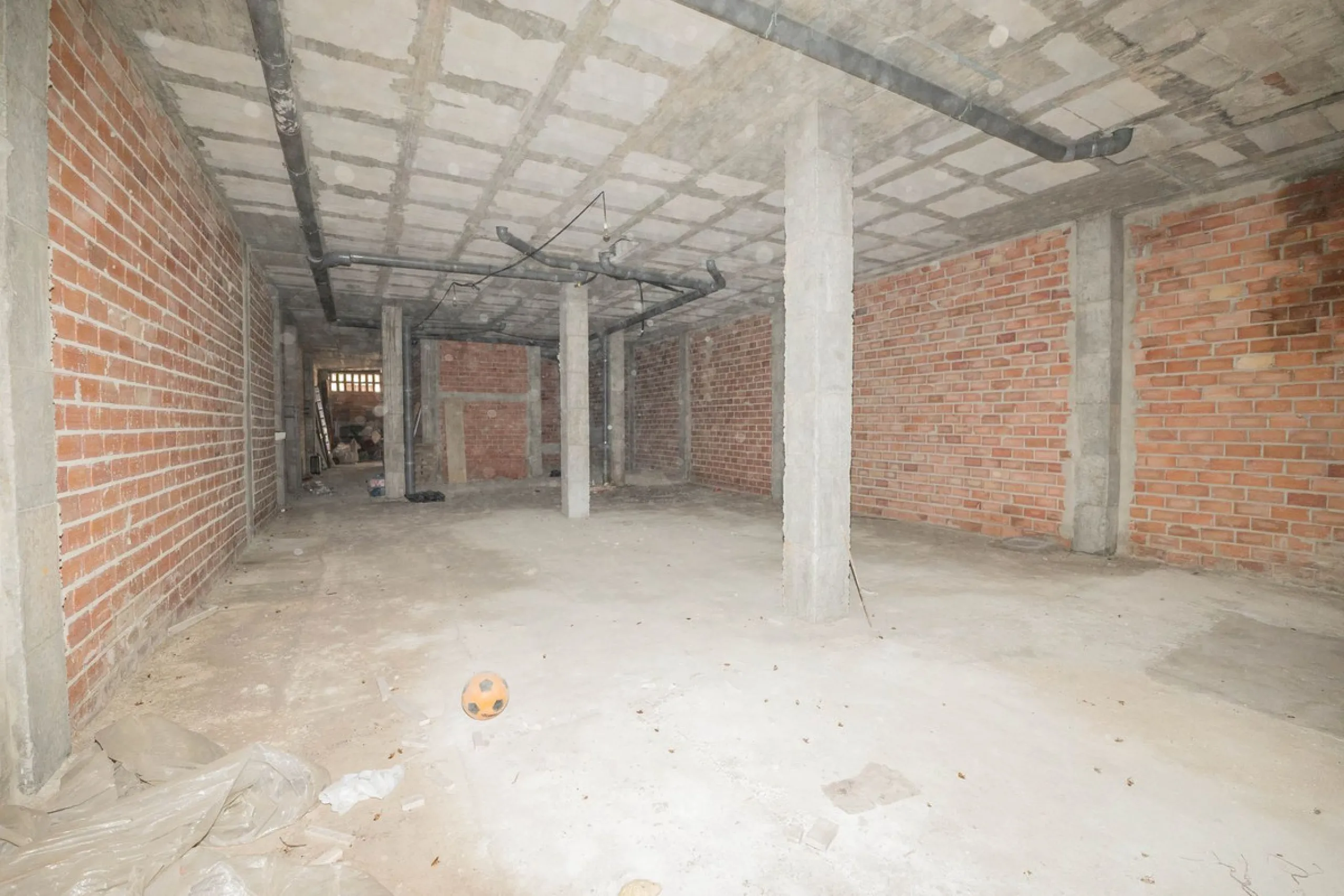 Commercial Premises, Fuengirola, Costa del Sol.