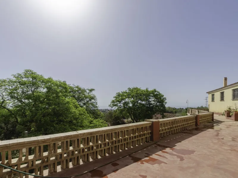 "Finca El Coronel", with an area of ​​64,735 m2, is located