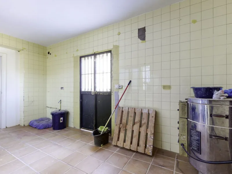 "Finca El Coronel", with an area of ​​64,735 m2, is located