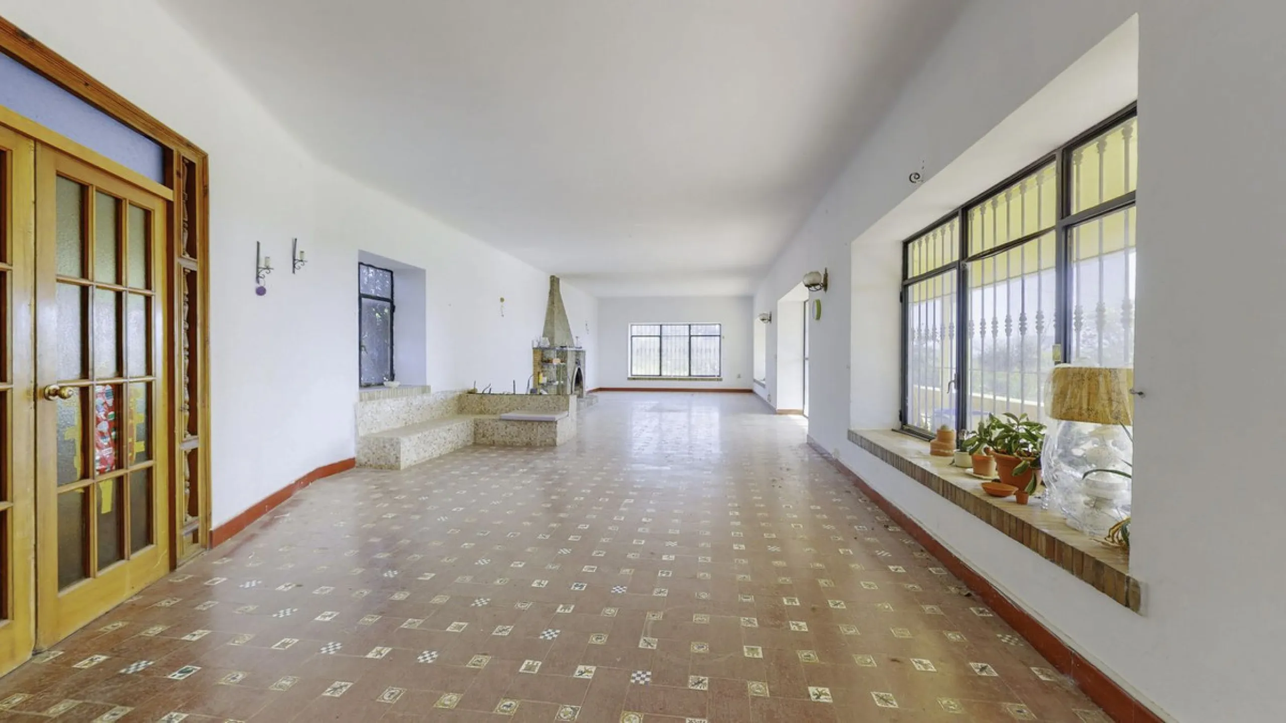 "Finca El Coronel", with an area of ​​64,735 m2, is located
