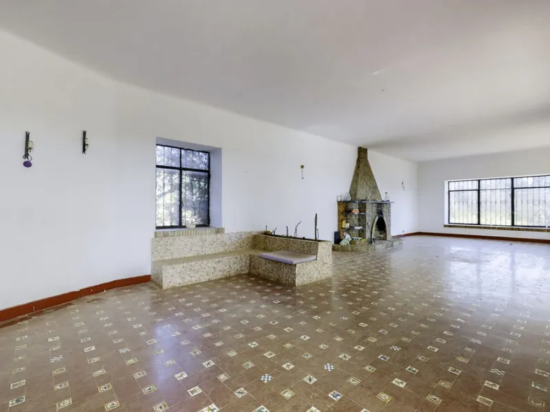 "Finca El Coronel", with an area of ​​64,735 m2, is located