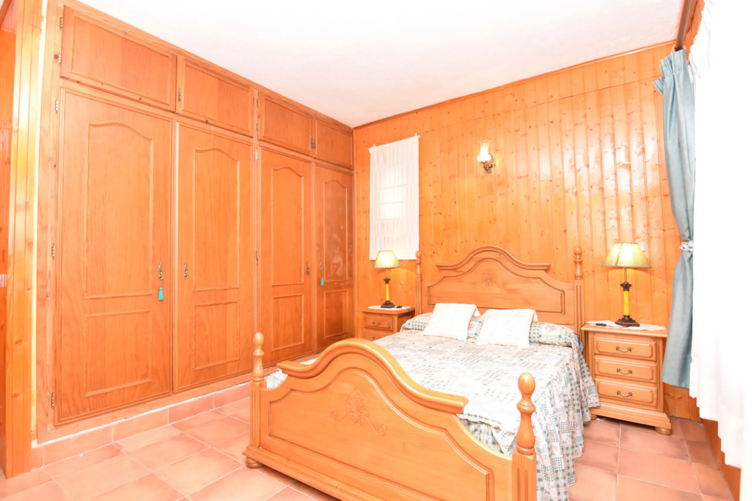 Large farm for sale in Mijas Costa 20 minutes from Marbella and 10 minutes from the center of Fuengirola.