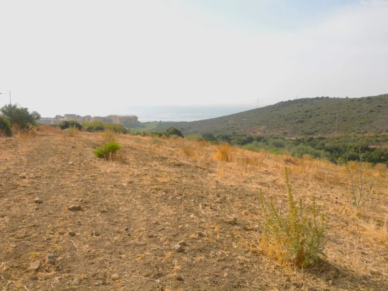 For sale Finca with house and 35664 m2 incredible with fantastic sea and mountain views!!!!