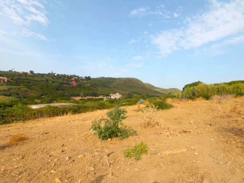 For sale Finca with house and 35664 m2 incredible with fantastic sea and mountain views!!!!