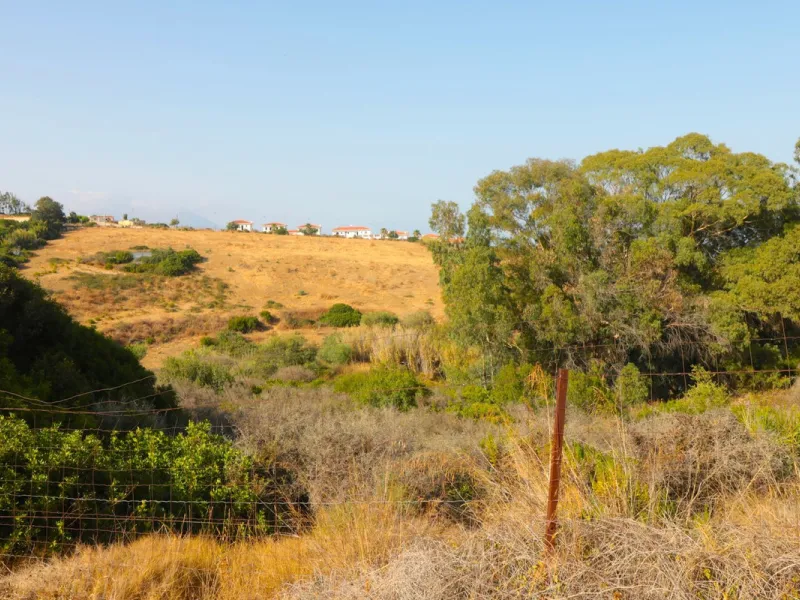 For sale Finca with house and 35664 m2 incredible with fantastic sea and mountain views!!!!