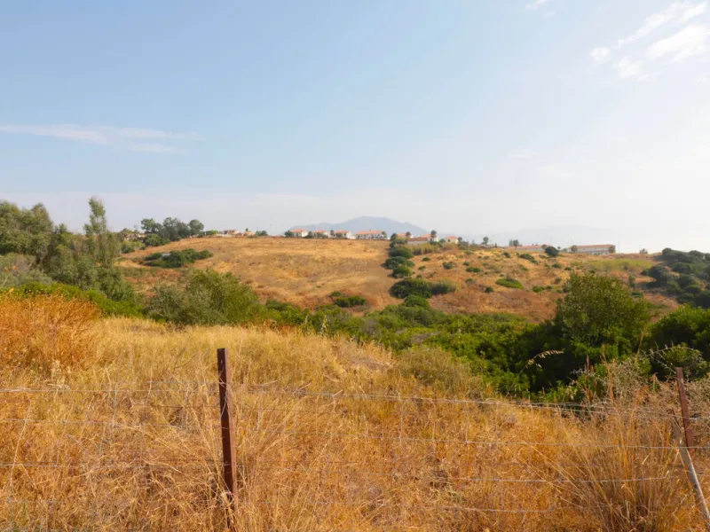 For sale Finca with house and 35664 m2 incredible with fantastic sea and mountain views!!!!