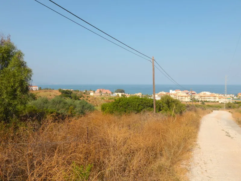 For sale Finca with house and 35664 m2 incredible with fantastic sea and mountain views!!!!
