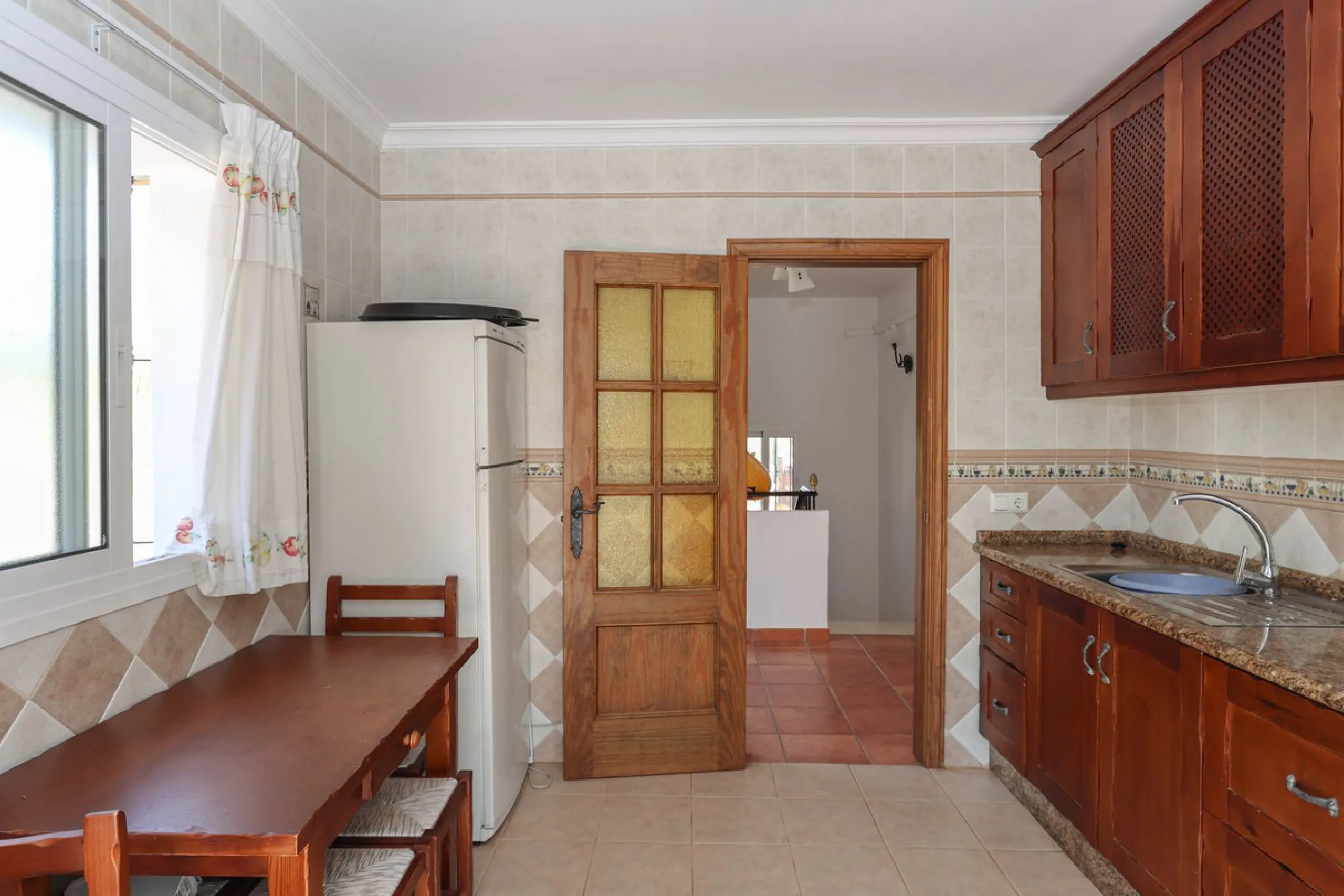 Charming country finca surrounded by usable land
