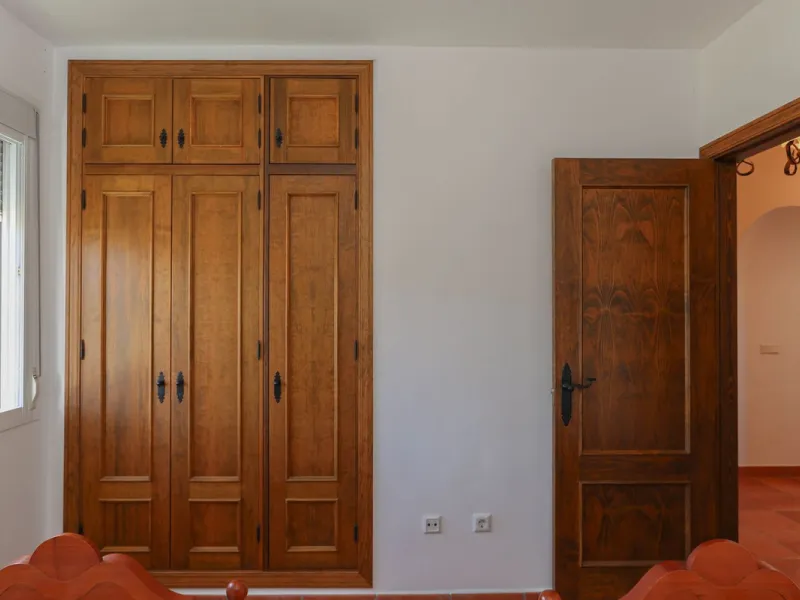 Charming country finca surrounded by usable land