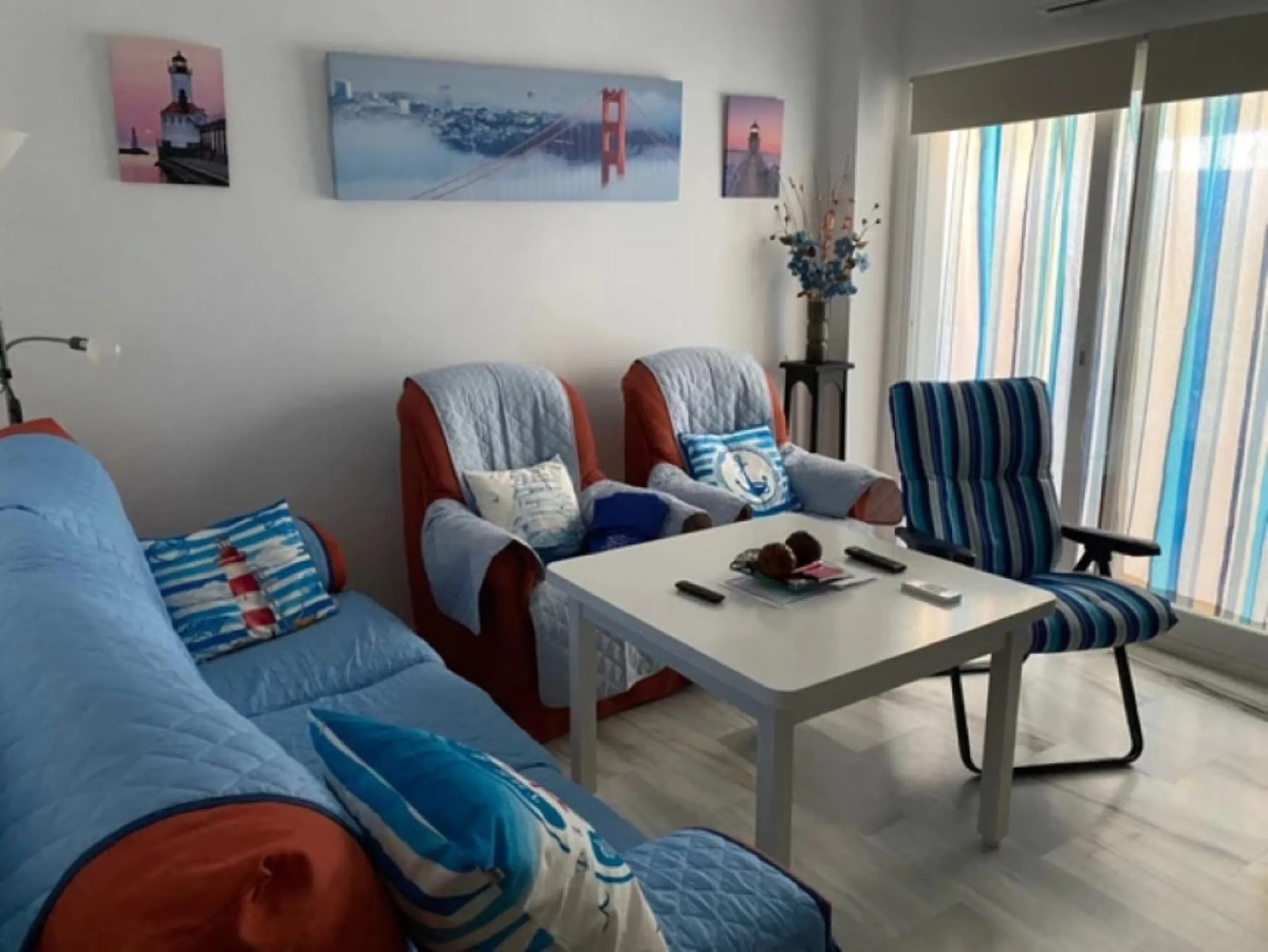 Middle Floor Apartment, Estepona, Costa del Sol.