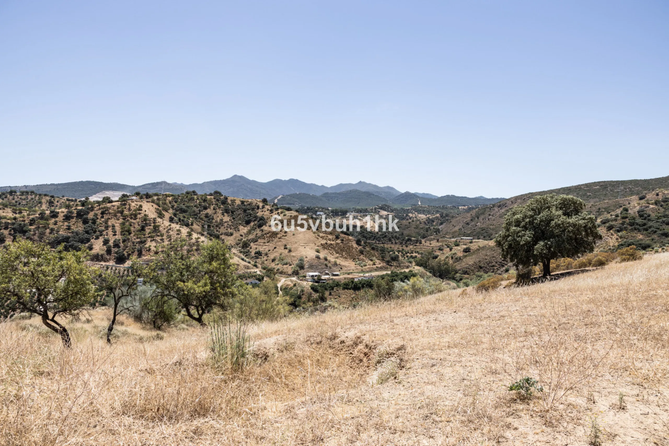 Plot - Land в продаже в Coín, Málaga. Площадь участка 79953 м²