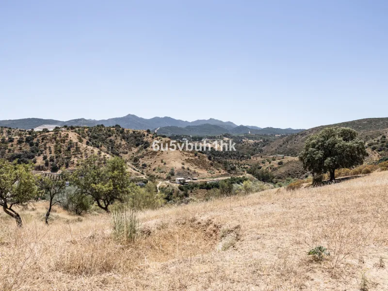 Plot - Land в продаже в Coín, Málaga. Площадь участка 79953 м²