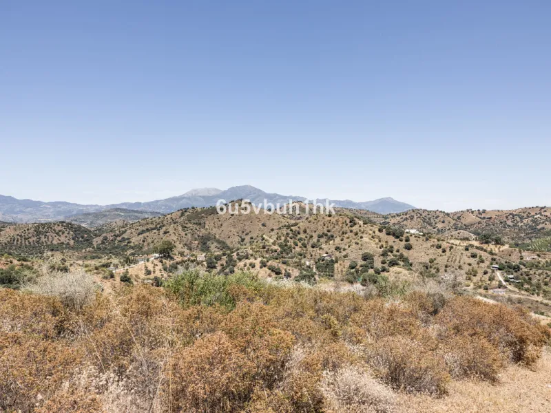 Plot - Land в продаже в Coín, Málaga. Площадь участка 79953 м²