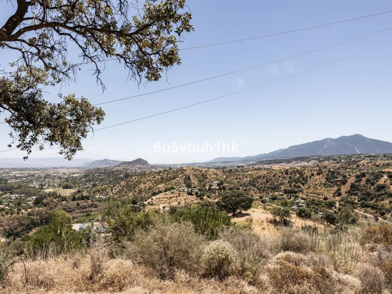 Plot - Land в продаже в Coín, Málaga. Площадь участка 79953 м²