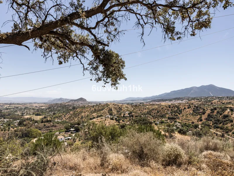 Plot - Land в продаже в Coín, Málaga. Площадь участка 79953 м²