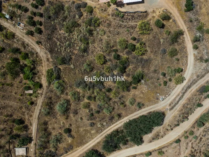 Plot - Land в продаже в Coín, Málaga. Площадь участка 79953 м²
