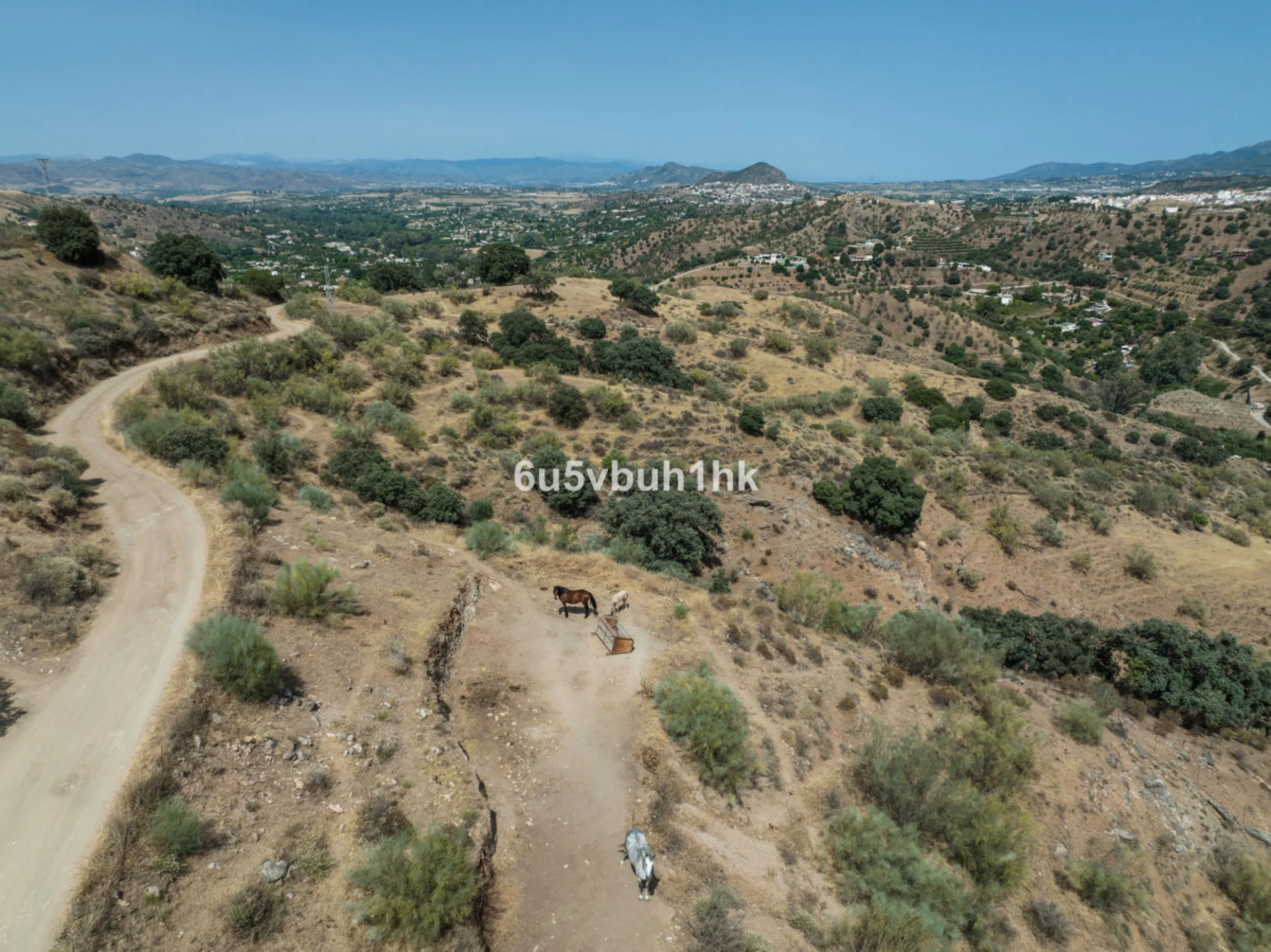 Plot - Land в продаже в Coín, Málaga. Площадь участка 79953 м²